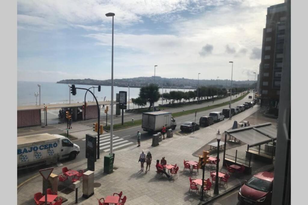 Fantastico Piso En Primera Linea De Playa Gijón Extérieur photo